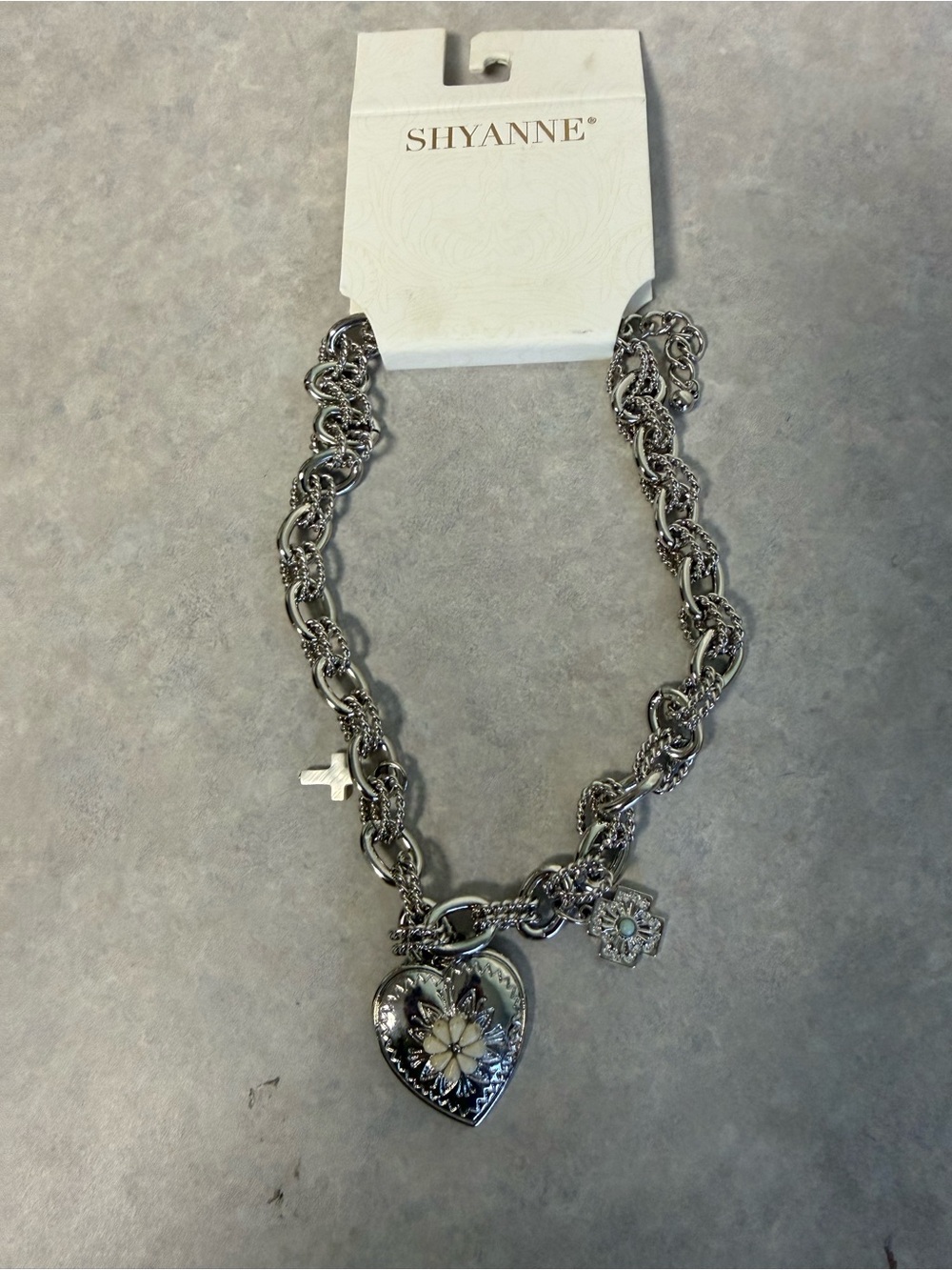 NWT Shyanne Western Silver Tone Heart Cross Charm Necklace Boot Barn